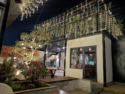 Comfortable Seating at Bloom and Brreeze Bangalore